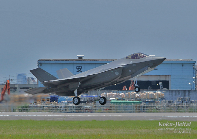 F35Bの姉妹機であるF35A